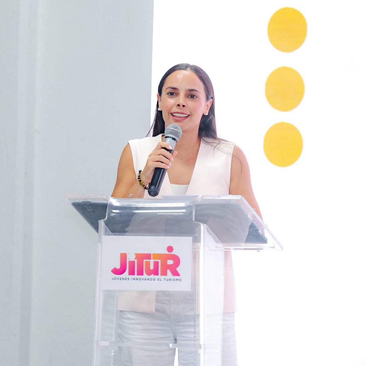 Ana Paty Peralta y el simbolismo de repensar la transformación de Quintana Roo