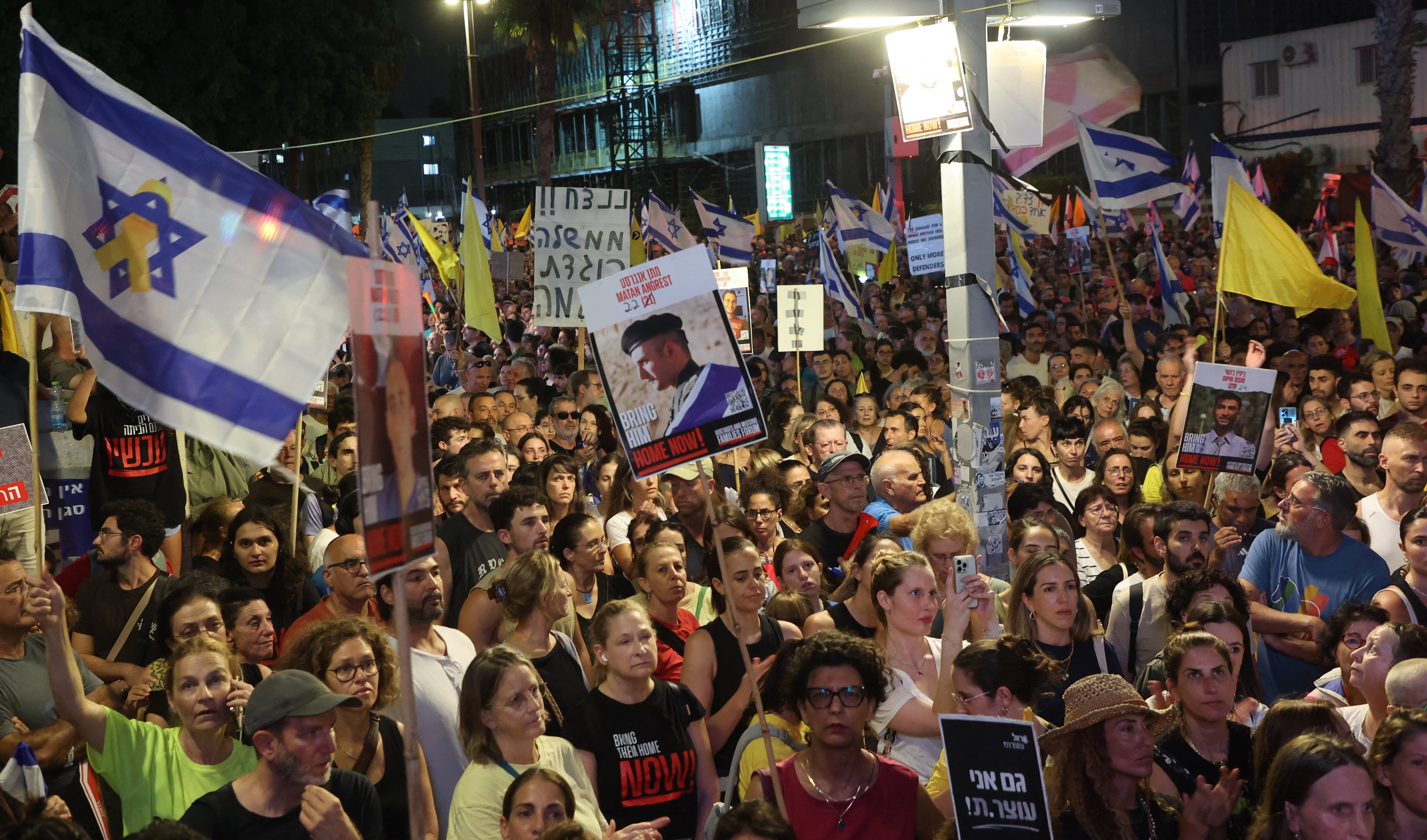 Miles de israelíes inician huelga nacional para exigir fin de la guerra en Gaza y liberar rehenes