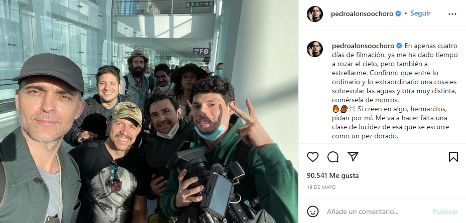Pedro Alonso anunciando la filmación de su documental