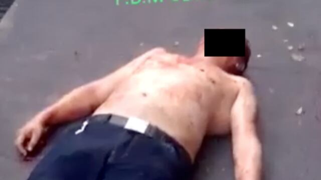 Golpean a policía hasta la muerte