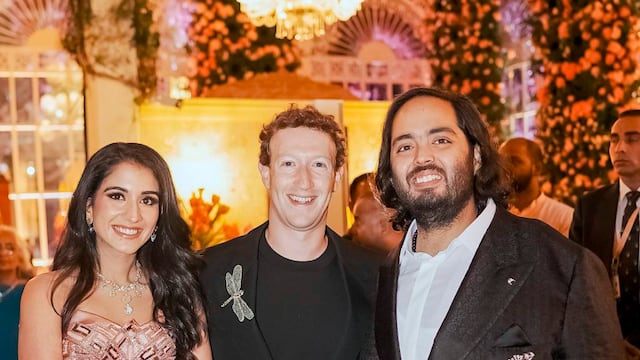 Radhika Merchant con Mark Zuckerberg y Anant Ambani