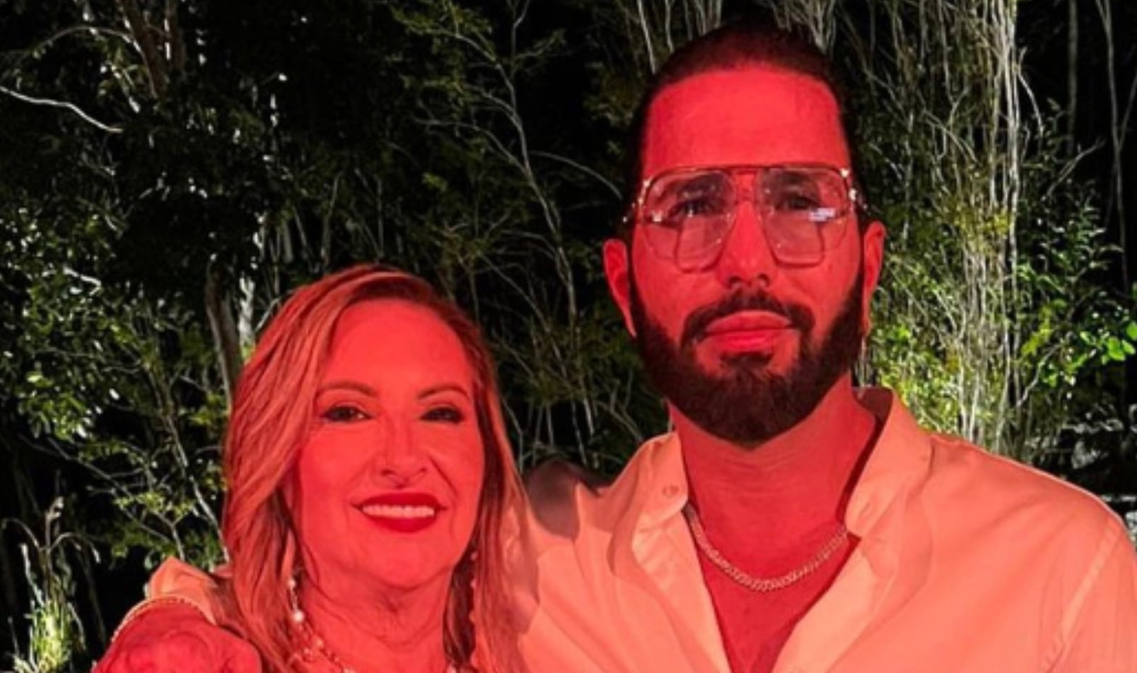 Poncho de Nigris y su mamá, Leticia Guajardo