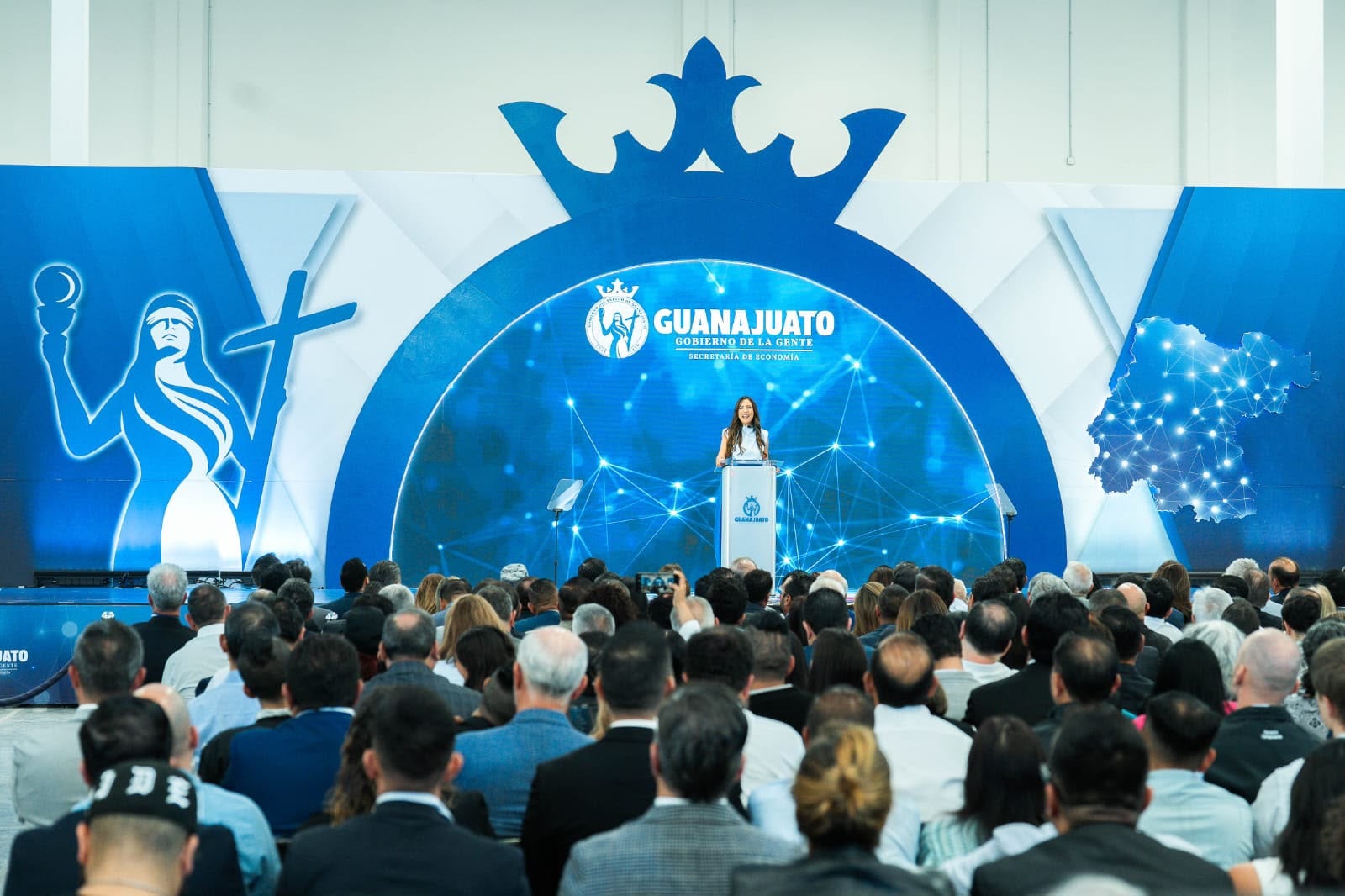 Guanajuato anuncia nueva política económica con 17 proyectos de inversión.