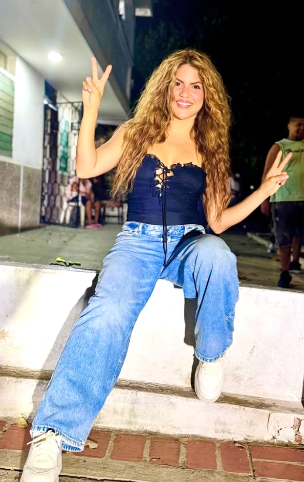 Shakibecca, imitadora de Shakira