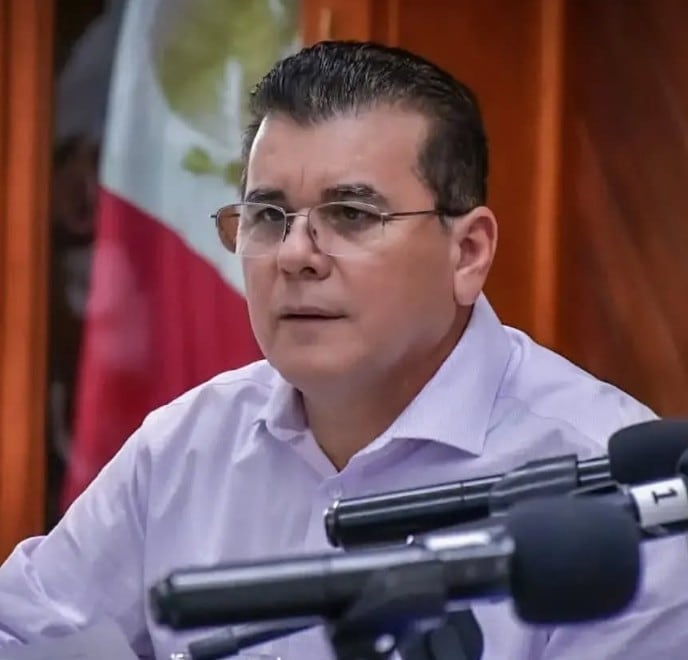 Edgar Augusto González Zatarain, alcalde sustituto de Mazatlán