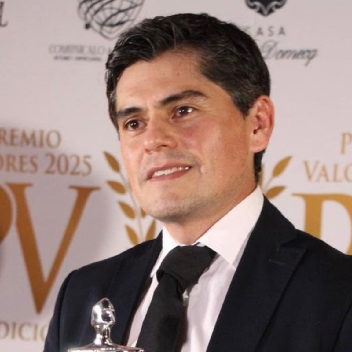 ¿Quién es Juan Antonio Ixtláhuac? Alcalde de Zitácuaro, Michoacán