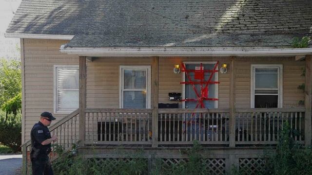 Mujer estadounidense oculta cadáveres de tres bebés en su casa