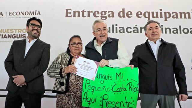 Rubén Rocha apoyará de forma permanente a tianguistas de Sinaloa