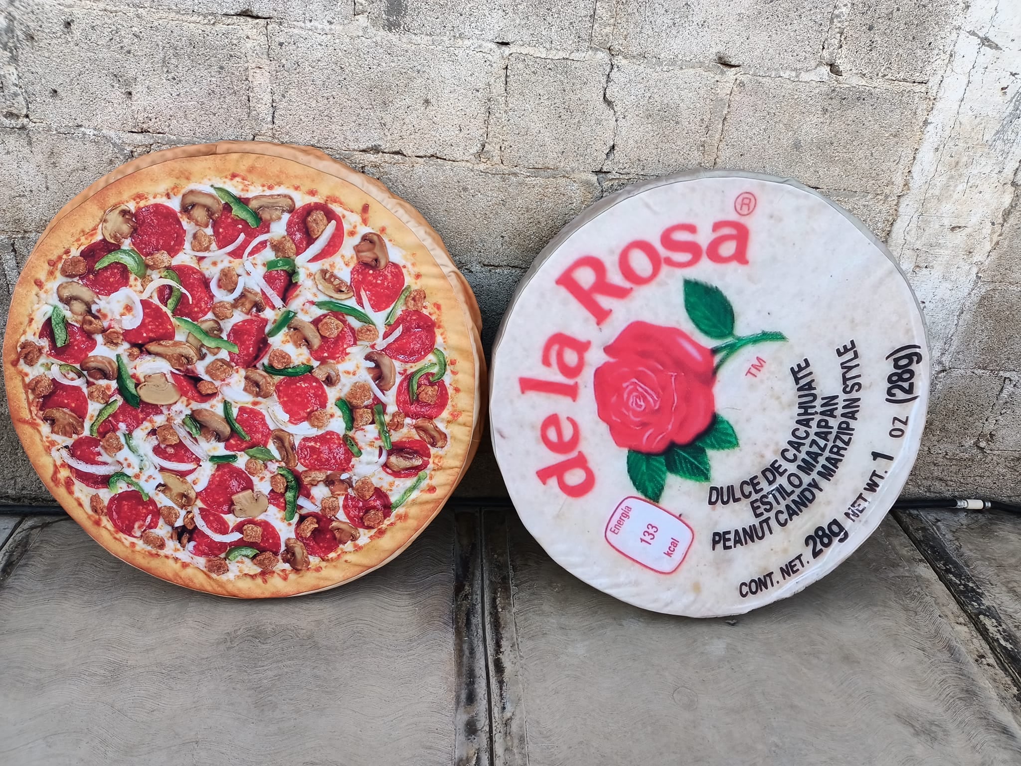 Camas para gato y perro de pizza y mazapán