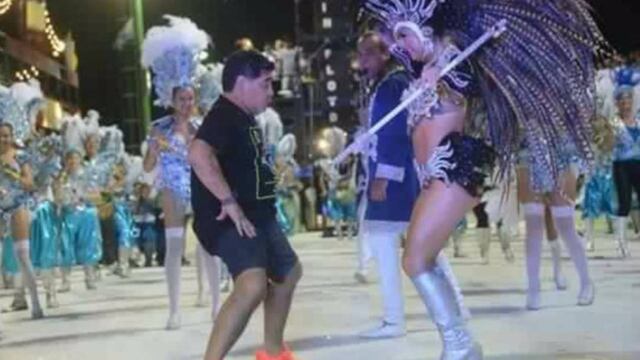 El ‘Pelusa’ bailó durante el Carnaval