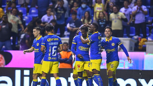 América festejando gol ante Puebla