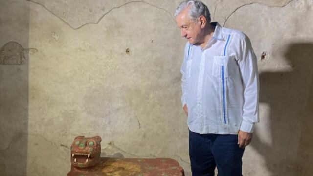 AMLO y el Trono del Jaguar Rojo