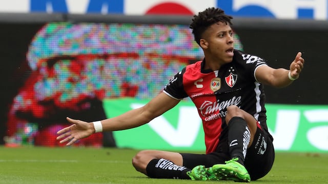 Ozziel Herrera, nuevo refuerzo del Club Tigres para el Apertura 2023.