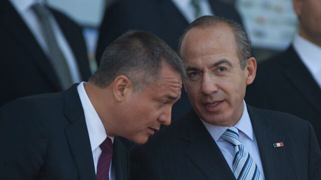 Genaro García Luna y Felipe Calderón en 2012.