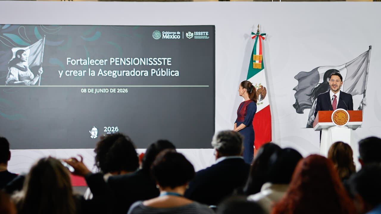 ISSSTE propone aseguradora pública para garantizar pensiones más justas a maestros
