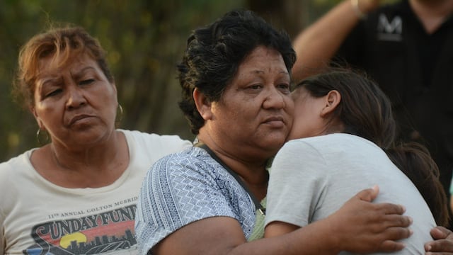 Familiares de mineros atrapados en Coahuila