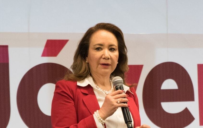 Yasmín Esquivel