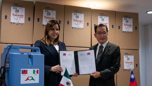 Diana Gutiérrez y Armando Xeng