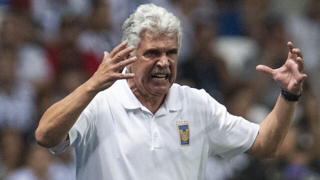 Ricardo Ferretti.