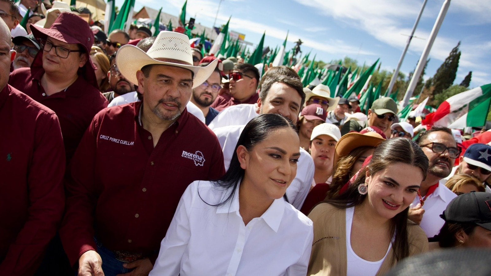 La mano de Ariadna Montiel