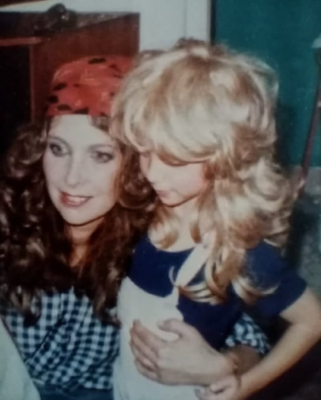 Natalia Téllez y su mamá