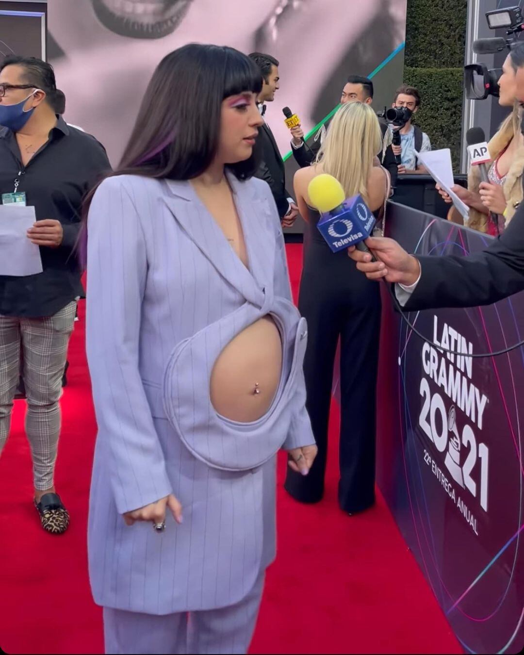 Mon Laferte en los Latin Grammy