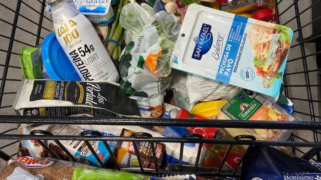 Despensa. Burócratas recibirán en vales