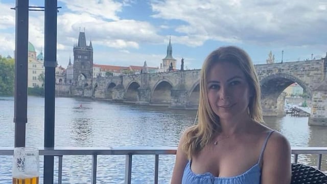 Karla Cortés Treviño, esposa de Arturo Montiel Rojas