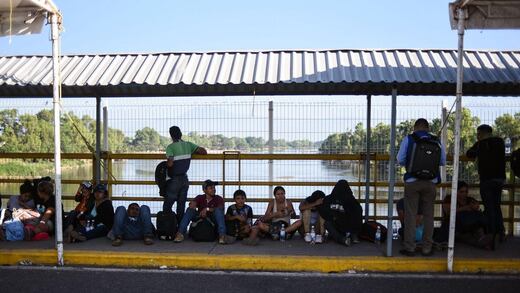 Ingresan mil 500 a México sin tramitar visa humanitaria