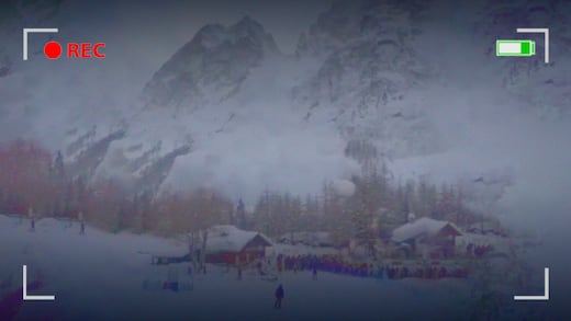 Video muestra peligrosa avalancha con esquiadores en Italia