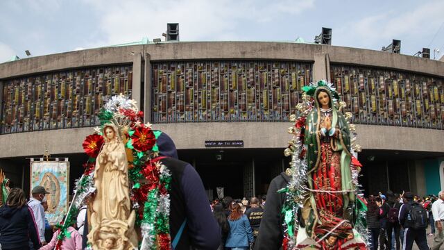 Peregrinos en la Basílica de Guadalupe