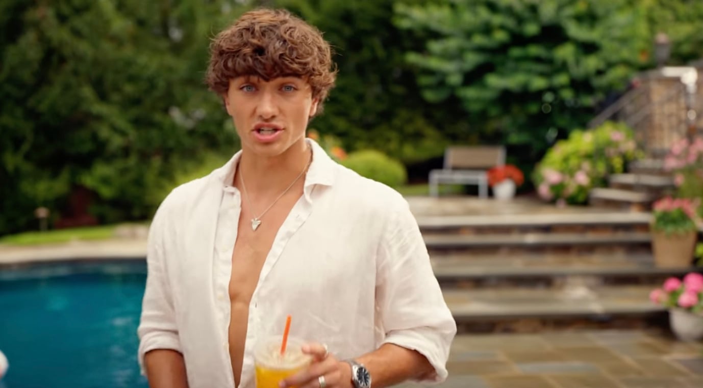 Gavin Casalegno protagoniza anuncio de Dunkin’ Donuts en YouTube