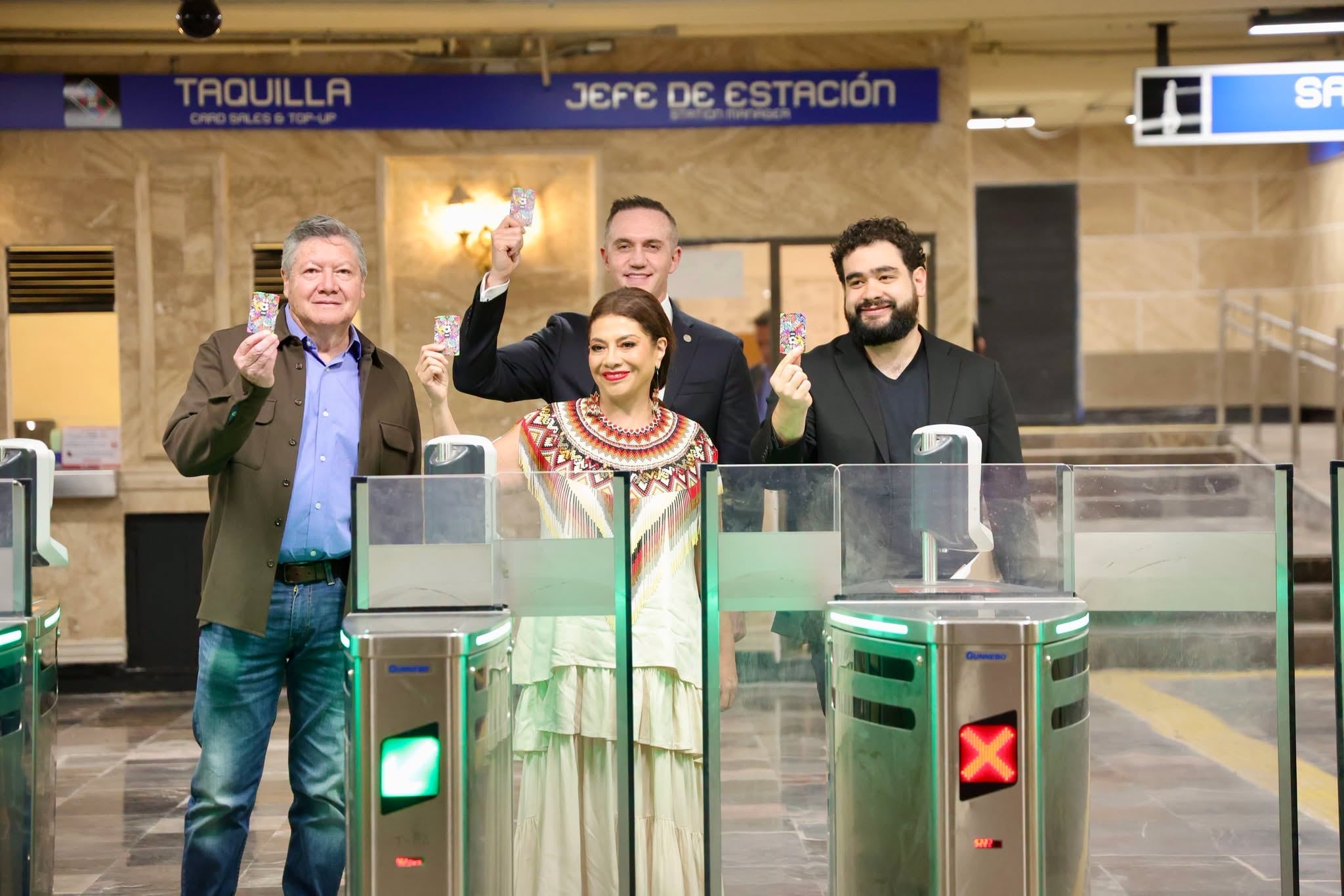 Clara Brugada entrega rehabilitación de la Línea 2 del Metro CDMX