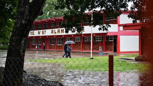 Dan de alta a 43 estudiantes de secundaria intoxicados en Álamo, Veracruz