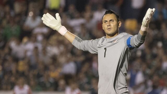 Keylor Navas en juego ante México.