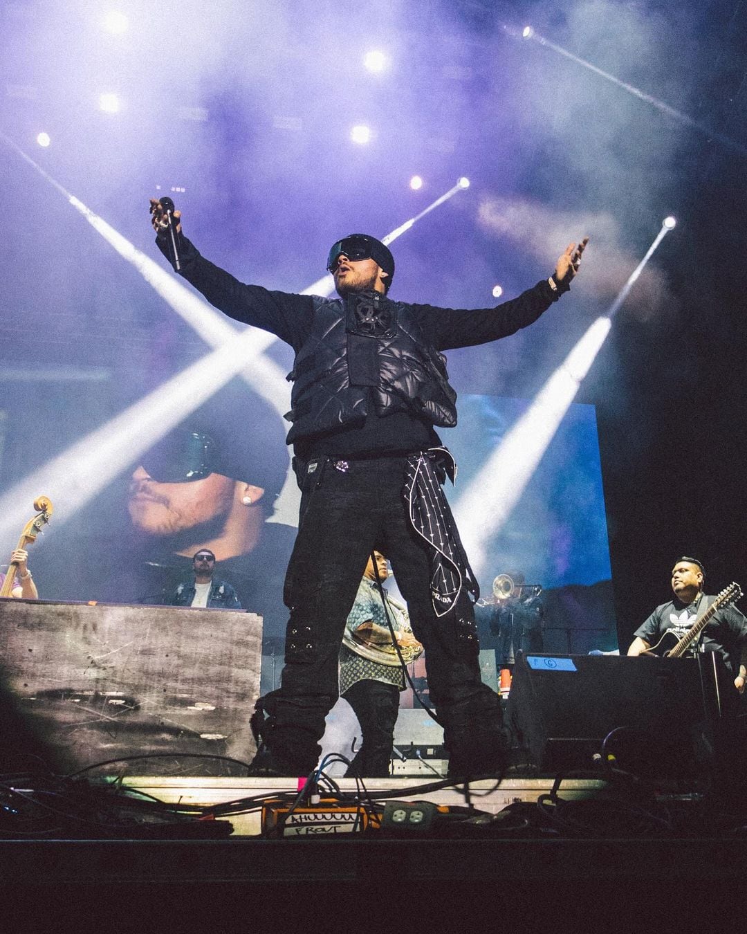 Fuerza Regida se vuelve lo más aplaudido del cierre del AXE Ceremonia