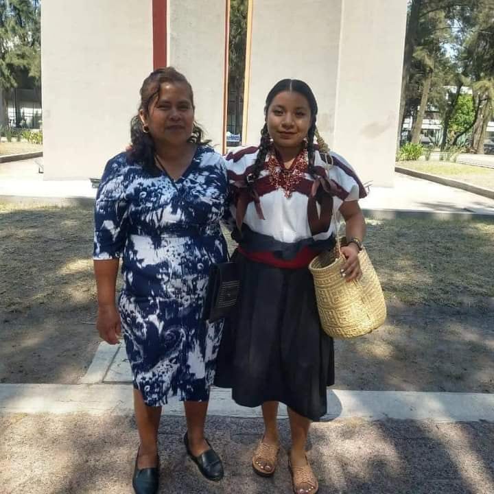 Michel Fierro Castañeda llegó en compañía de su familia