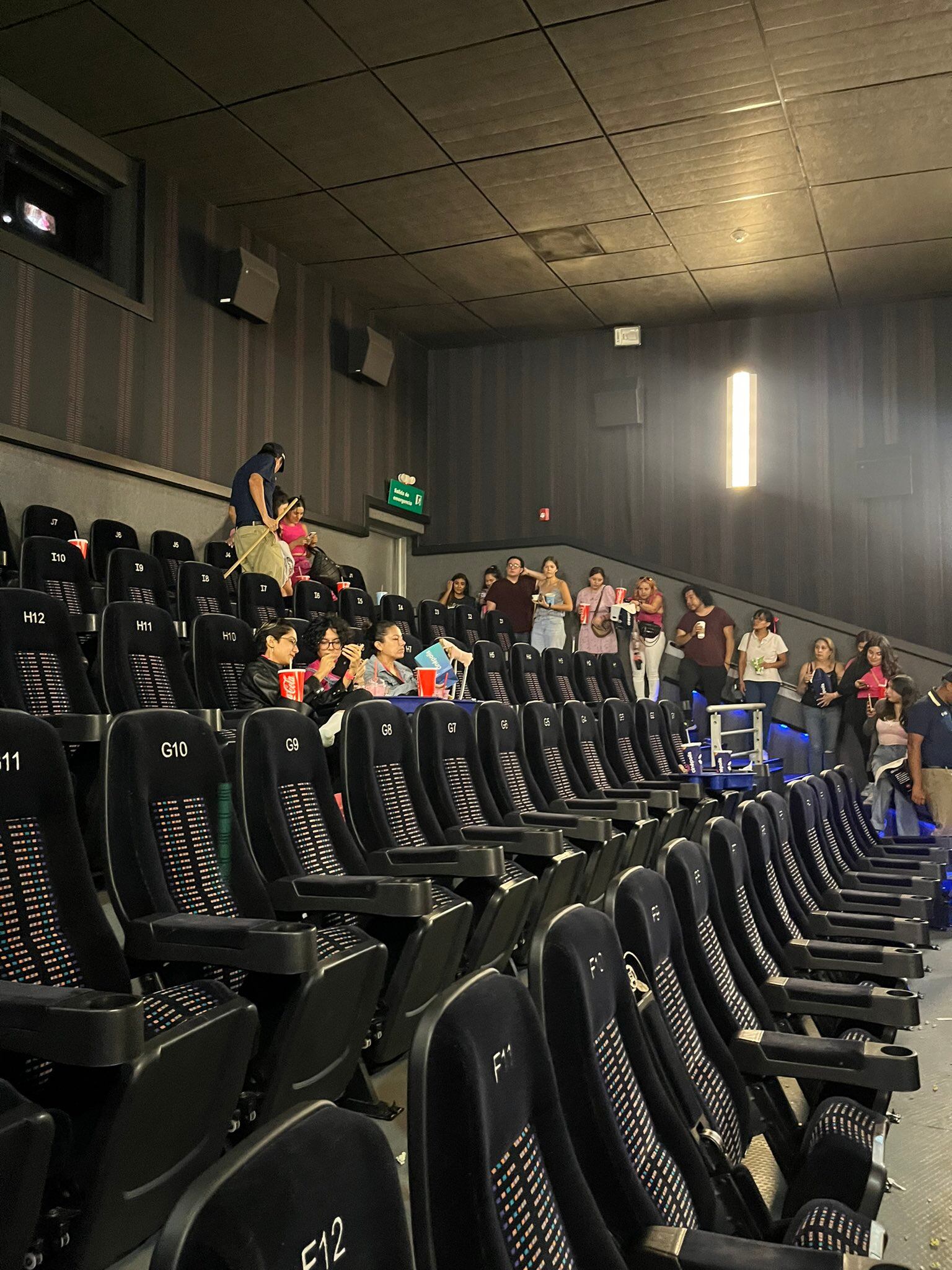 Rata interrumpió función de Barbie