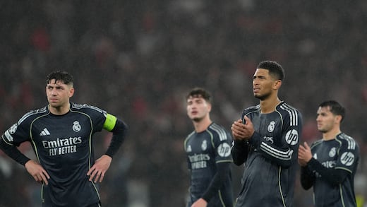 Benfica 4-2 Real Madrid: los merengues van a Playoffs de la Champions