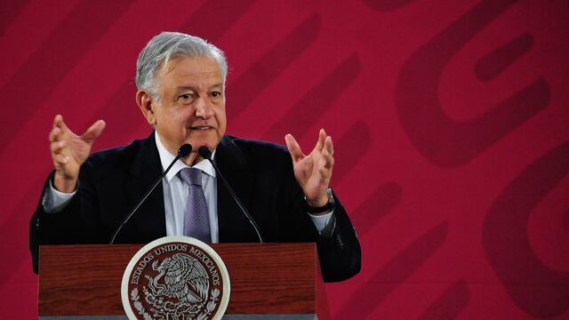 Andrés Manuel López Obrador. A favor de la eutanasia.