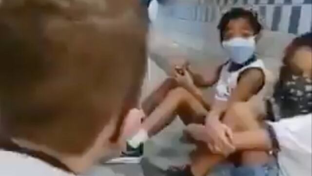 Niños durante tiroteo