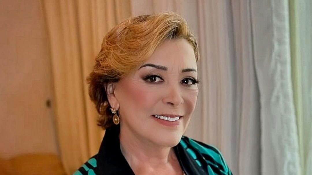 Sylvia Pasquel culpa a “esos zapatos” de Alejandra Guzmán de su caída