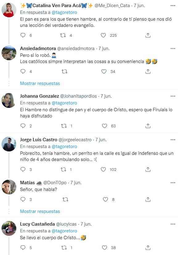 Reacción al perrito que se roba un pan sagrado de la iglesia