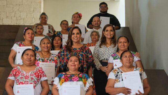 Mara Lezama reconoció a 13 cocineras y cocineros tradicionales