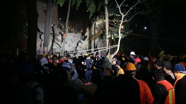 Derrumbe de edificio en la delegación Cuauhtémoc.