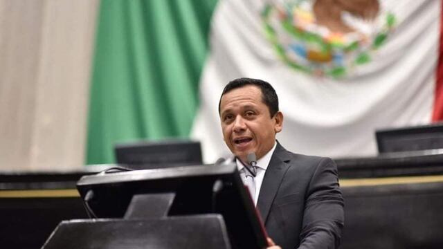 Alexis Sánchez García, ex diputado asesinado con su hijo en Veracruz.