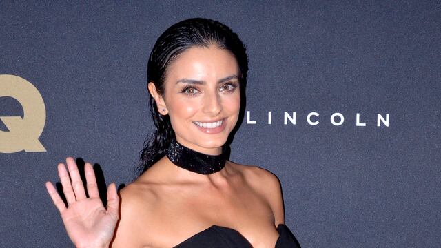 Aislinn Derbez