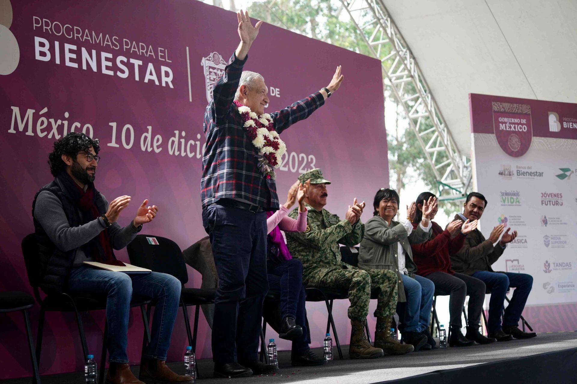AMLO pide mayoría en el Congreso para las Elecciones 2024 para mantener programas sociales