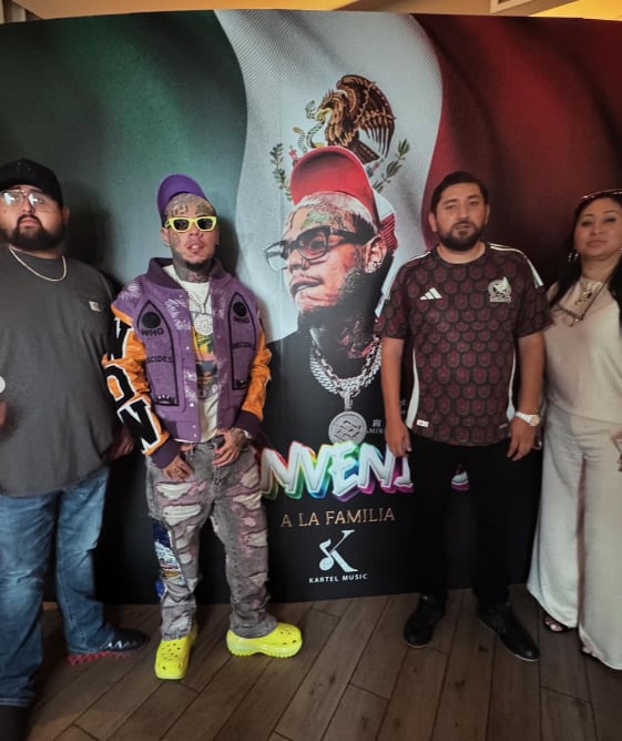 Tekashi 69 firma contrato con Kartel Music