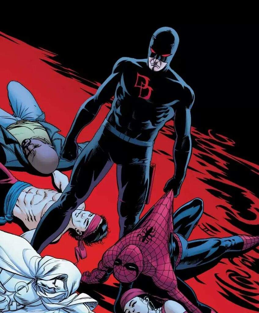 Daredevil usando su traje negro en Shadowland